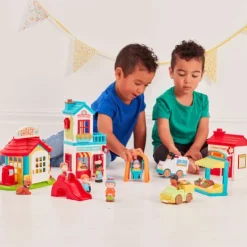 Happyland Village Collection Playset
