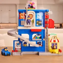 Paw Patrol Pup Squad Search and Rescue HQ Playset