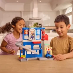 Paw Patrol Pup Squad Search and Rescue HQ Playset