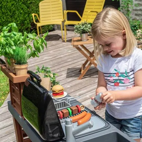 Smoby Garden Kitchen Grill BBQ Roleplay Playset and Accessories