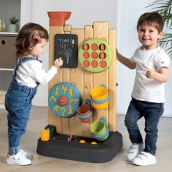 Smoby Life Activity Wall Garden Toy