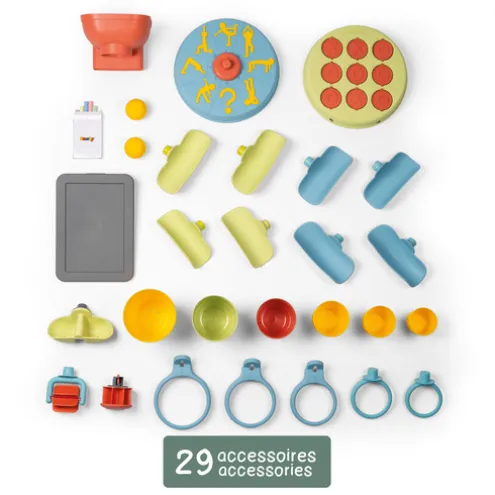 Smoby Life Activity Wall Garden Toy