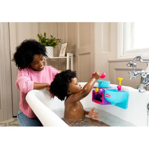 Tomy Toomies Bubble and Bake Bathtime Kitchen