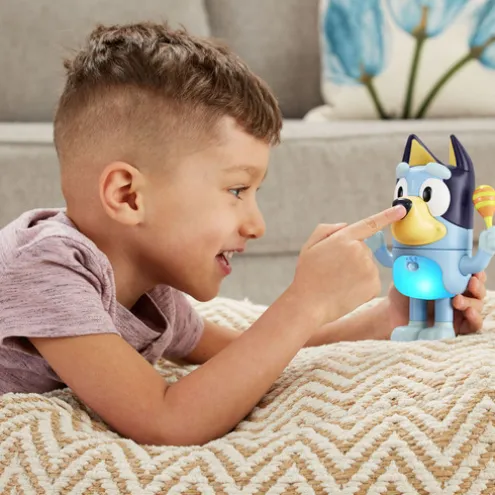 VTech Bluey Shake It Figure